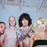 Amyl and The Sniffers lança novo disco