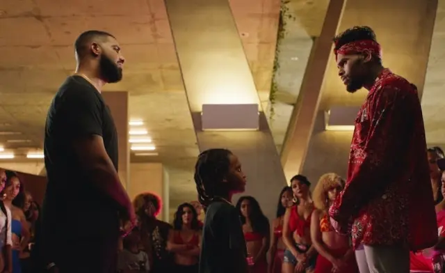 Drake e Chris Brown são processados por No Guidance