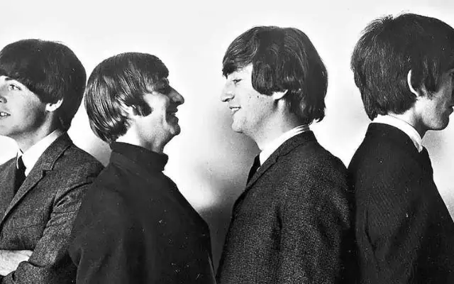 A história de como Ringo Starr se juntou aos Beatles, formando o "Fab Four" clássico