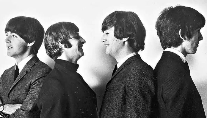 A história de como Ringo Starr se juntou aos Beatles, formando o 