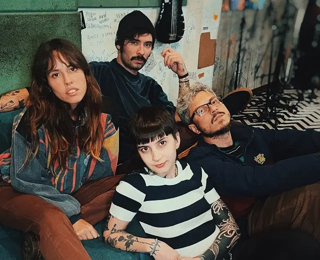 Putz encerra ciclo antes de seu novo disco com o single "eu-pedaço"; ouça