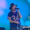 Pearl Jam toca “Hunger Strike” pela primeira vez desde a morte de Chris Cornell