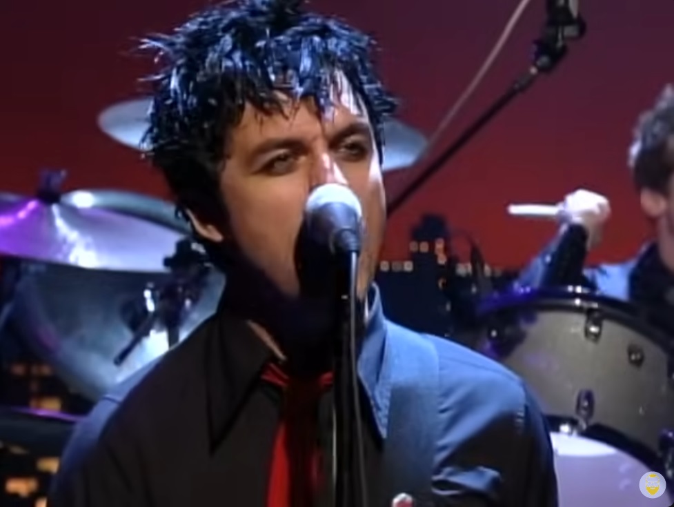 Performance de Green Day há 20 anos é recuperada após vitória de Trump