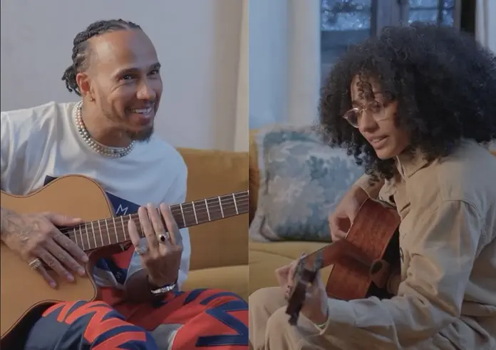 Lewis Hamilton aprende a tocar Bossa Nova com Tuyo em São Paulo; veja