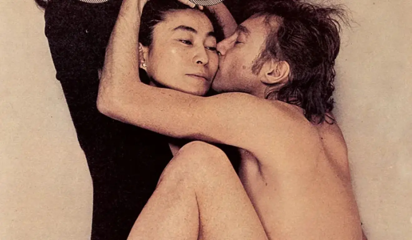 John Lennon: a história da icônica foto com Yoko Ono, tirada do dia do assassinato do cantor