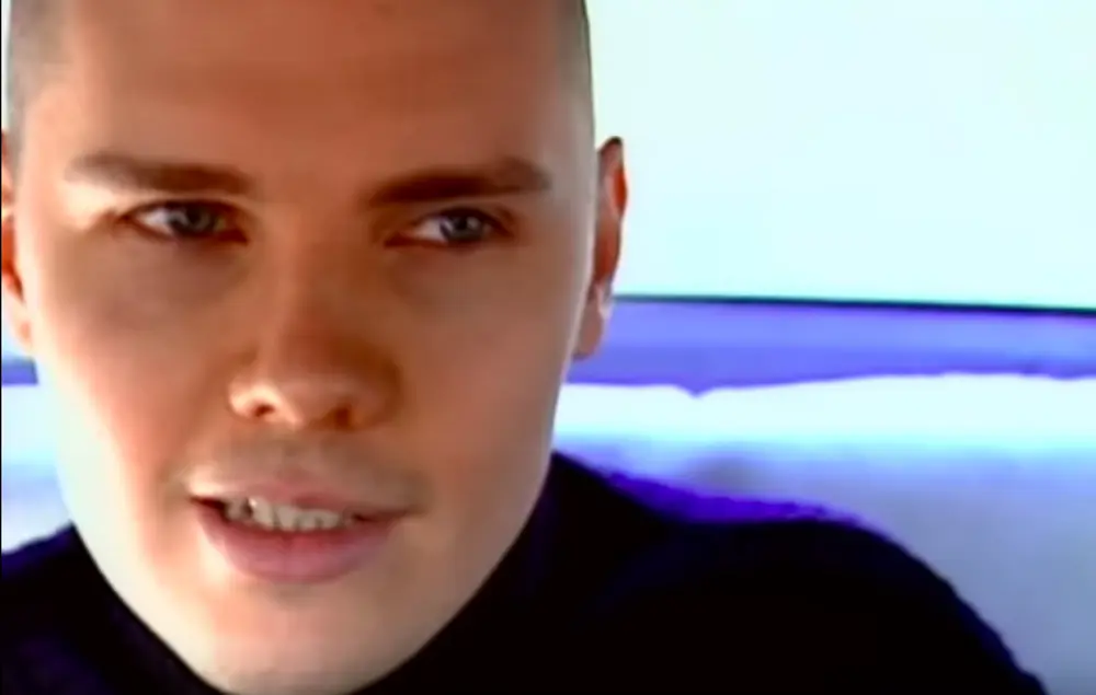 The Smashing Pumpkins no clipe de "1979"