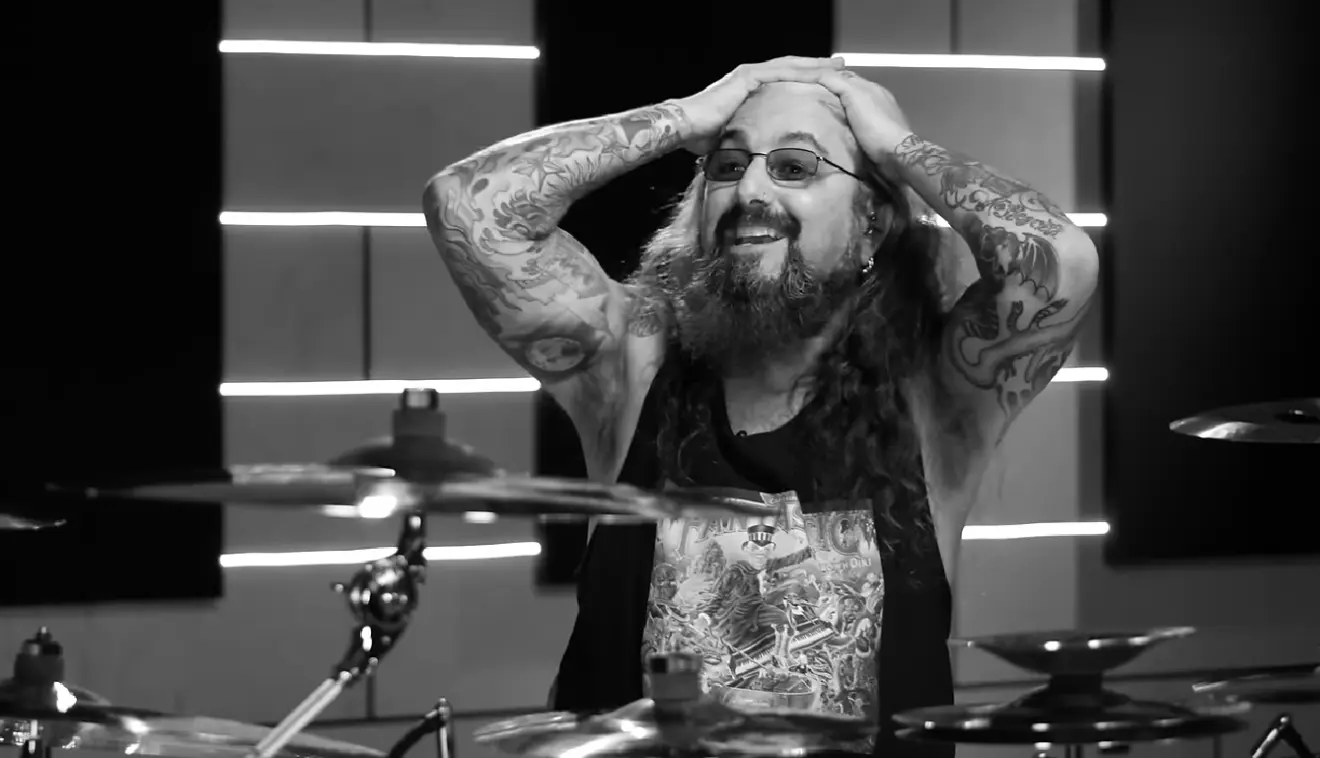 Mike Portnoy aprende a tocar Taylor Swift Mike Portnoy aprende a tocar Taylor Swift