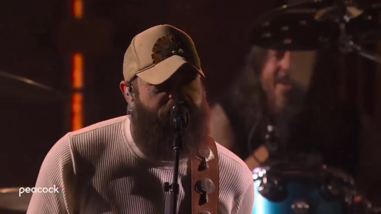 Vídeo: Nirvana e Post Malone tocam 