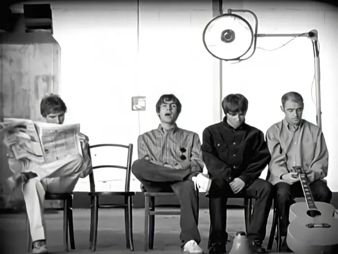 Oasis muda nome de "Wonderwall" para homenagear o Bring Me The Horizon