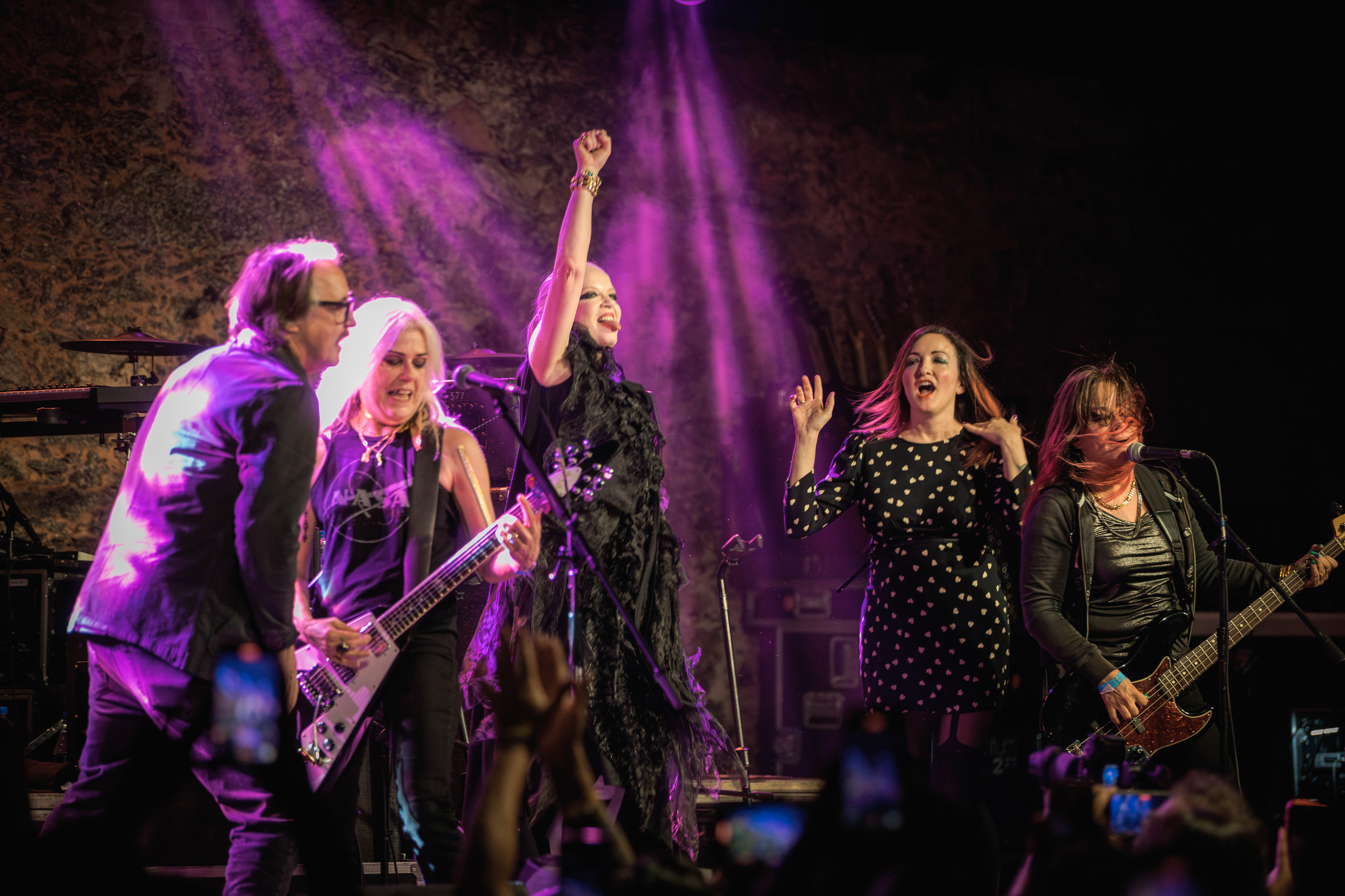 Lendas: Garbage e L7 fazem show histórico e inesquecível no Rio de Janeiro