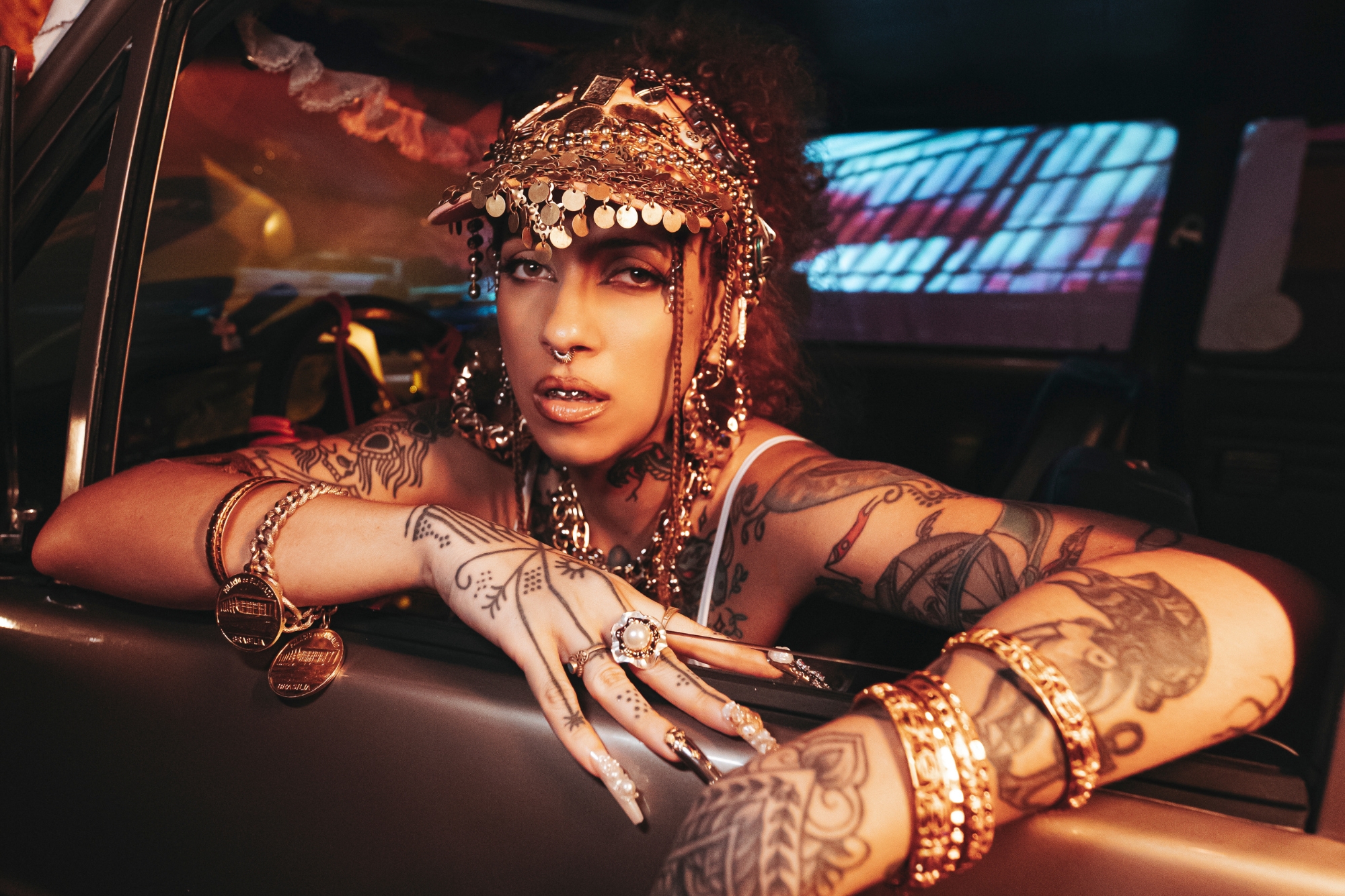 LEOA, por Ian Rassari