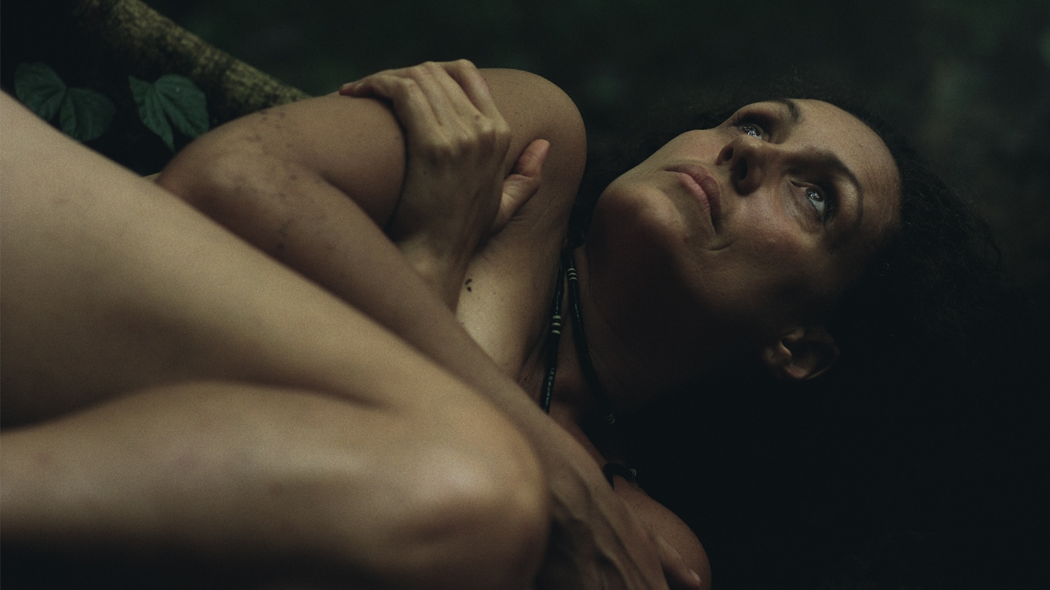 Raissa Fayet no clipe de 