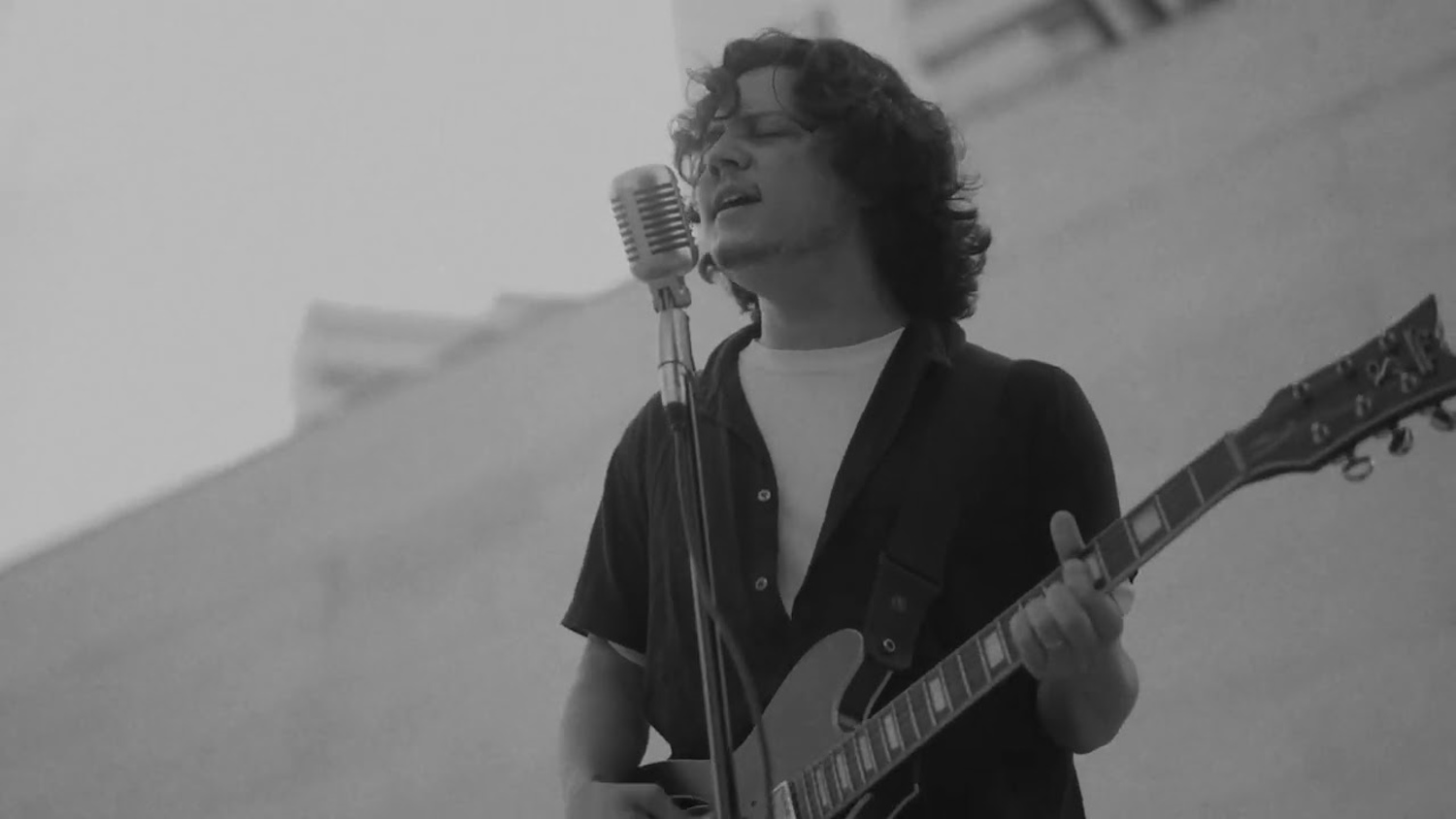 Selvagens À Procura de Lei lança Daqui Pra Frente