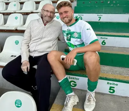 Qual é o estado de saúde de Phil Collins atualmente?