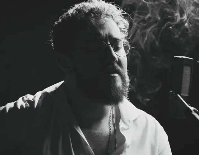 Haroldo Bontempo, em registro do projeto audiovisual "Voz e Violão"