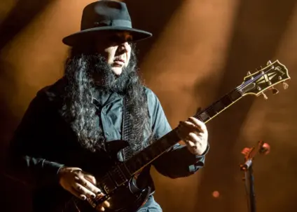Daron Malakian com o System Of A Down no Rio de Janeiro