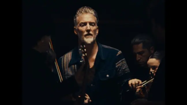 Queens Of The Stone Age lançou filme-concerto