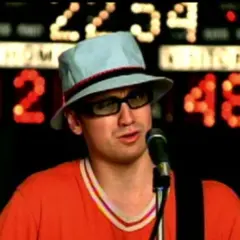 "Teenage Dirtbag" está entre melhores one-hit wonders dos anos 2000 segundo a Rolling Stone dos EUA