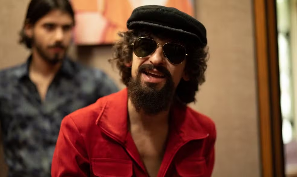 Ravel Andrade como Raul Seixas