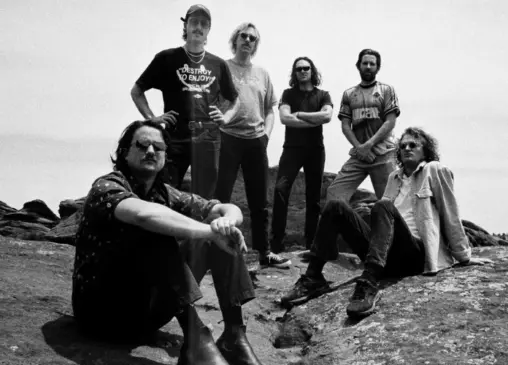 King Gizzard & The Lizard Wizard, em registro por Maclay Heriot