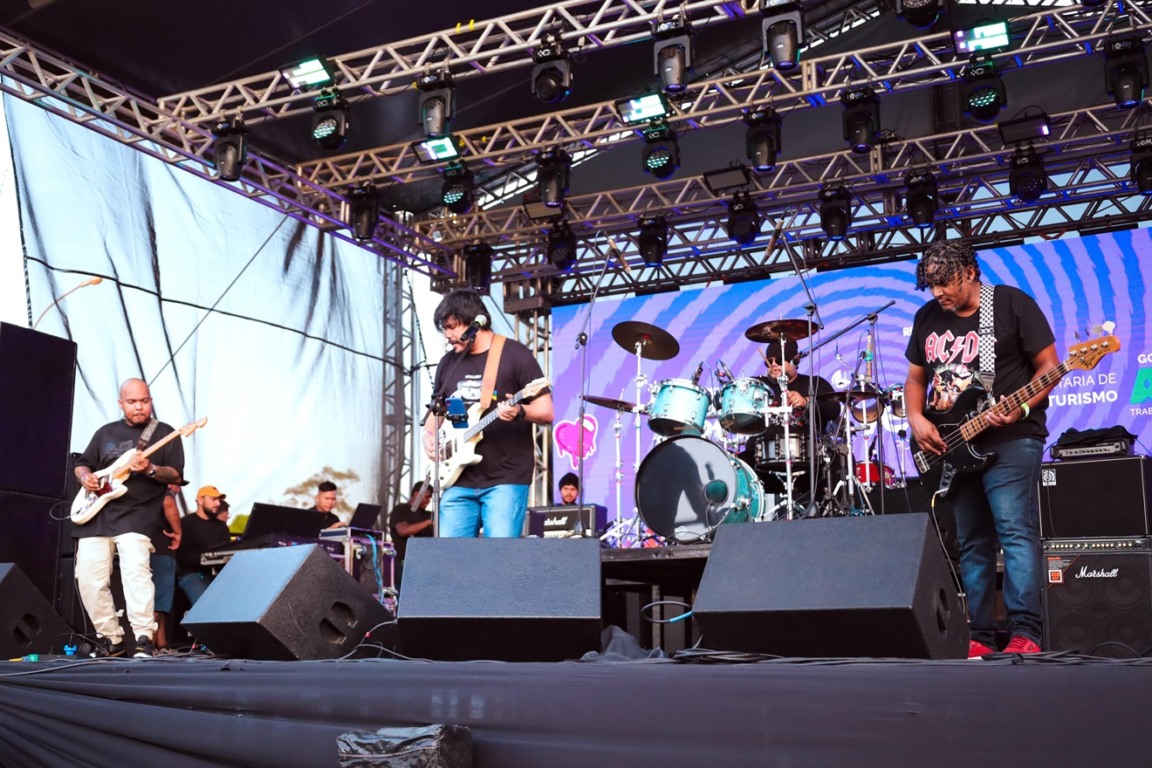 Cães de Aluguel lança nova música