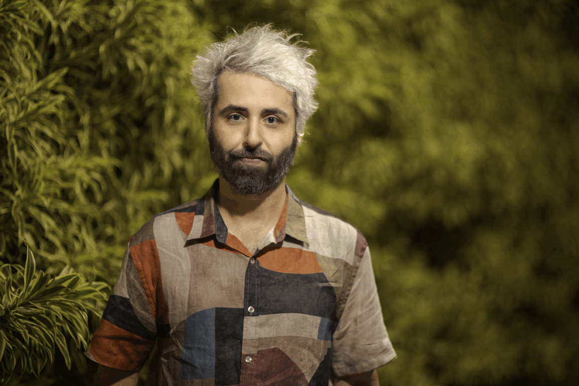 Eu Galhardo lança disco completo