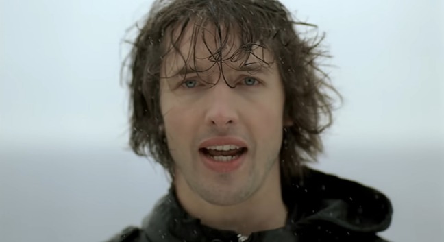 James Blunt no clipe de You're Beautiful