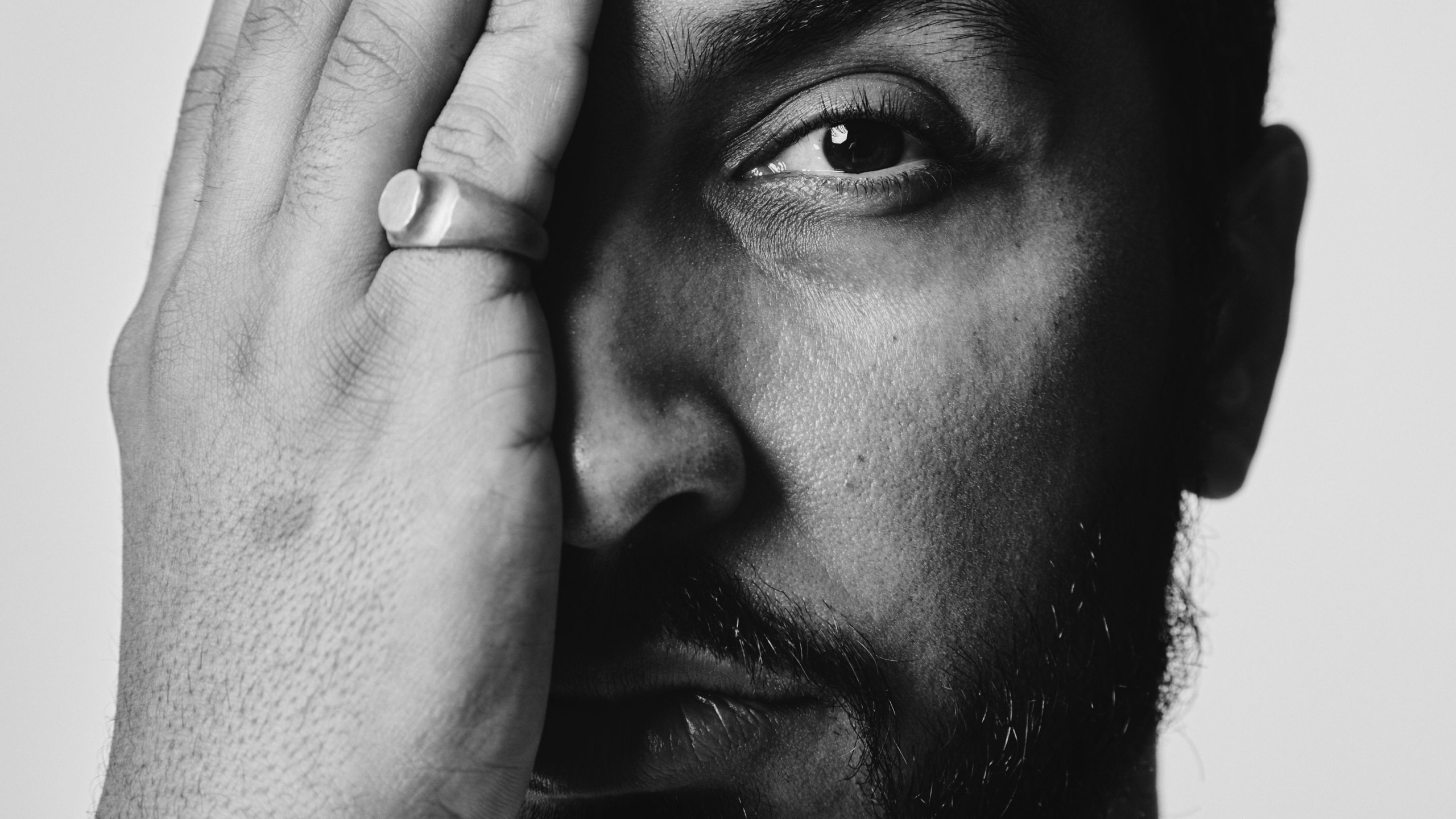 Rashid Enfrenta O Luto E Transforma Dor Em Arte No Potente Single rashid-enfrenta-o-luto-e-transforma-dor-em-arte-no-potente-single