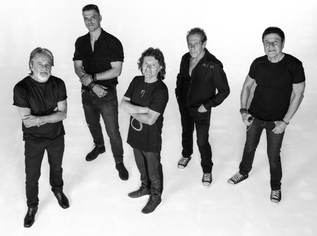 Blindagem celebra 50 anos com show