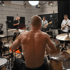 Leprous fez cover para hit do A-ha