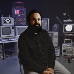 Rev Denis lança disco misturando música jamaicana e IA