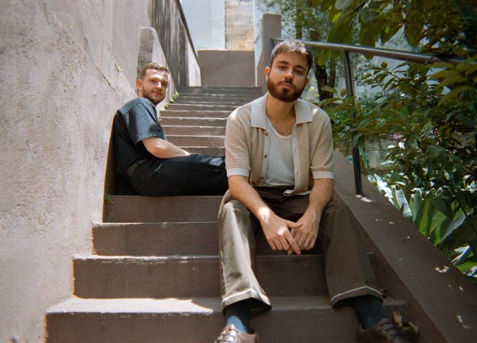 Duo Nó, em registro feito por Lucca Mezzacapa