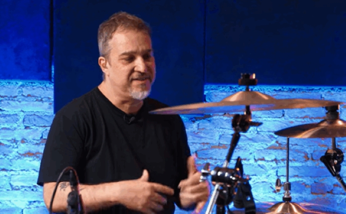 Fábio Brasil, do Detonautas, fala sobre amizade com o Red Hot Chili Peppers