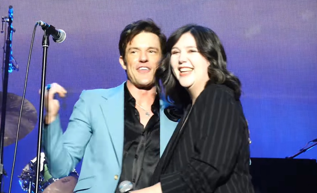 Lucy Dacus (boygenius) realiza sonho ao cantar com The Killers: “morri”