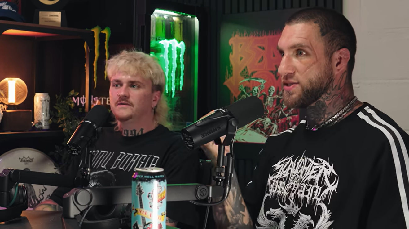 Alex The Terrible explica tatuagem nazista