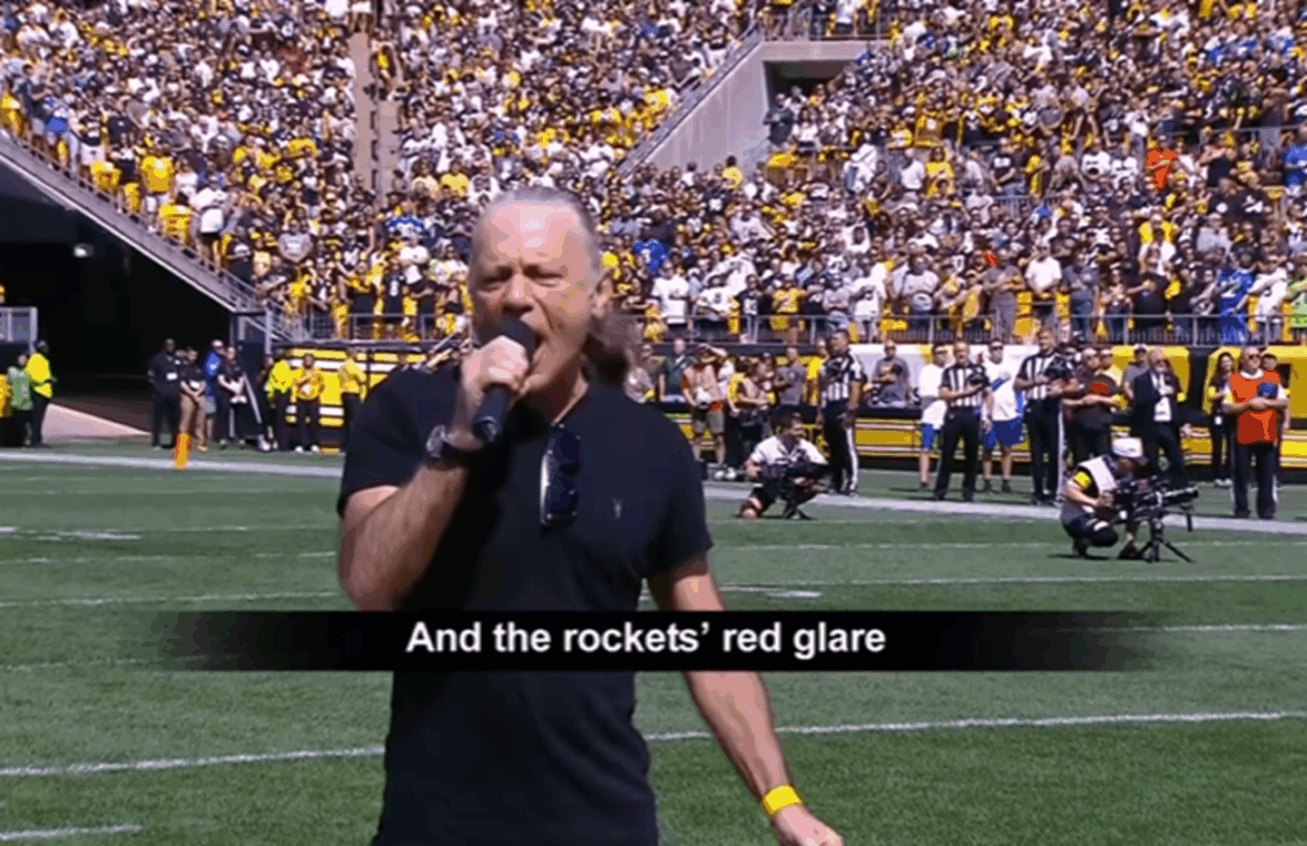 Bruce Dickinson cantou o hino dos Estados Unidos antes de partida da NFL
