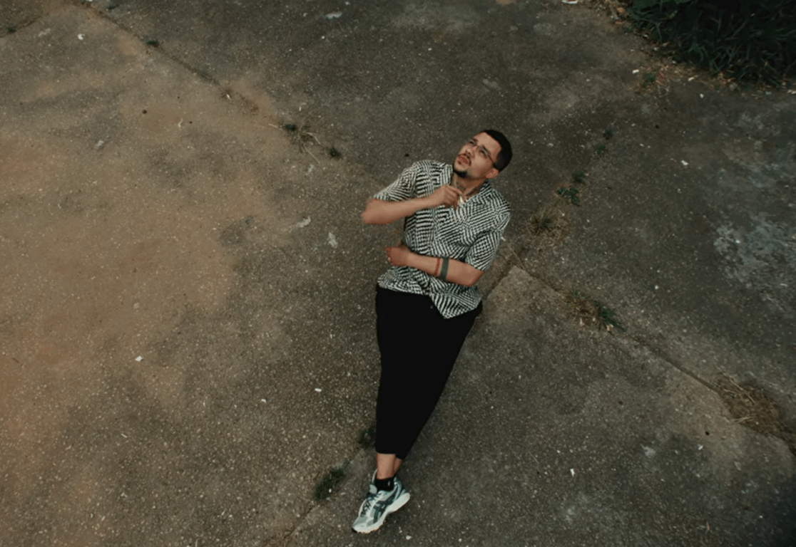 Yago Oproprio lança novo clipe