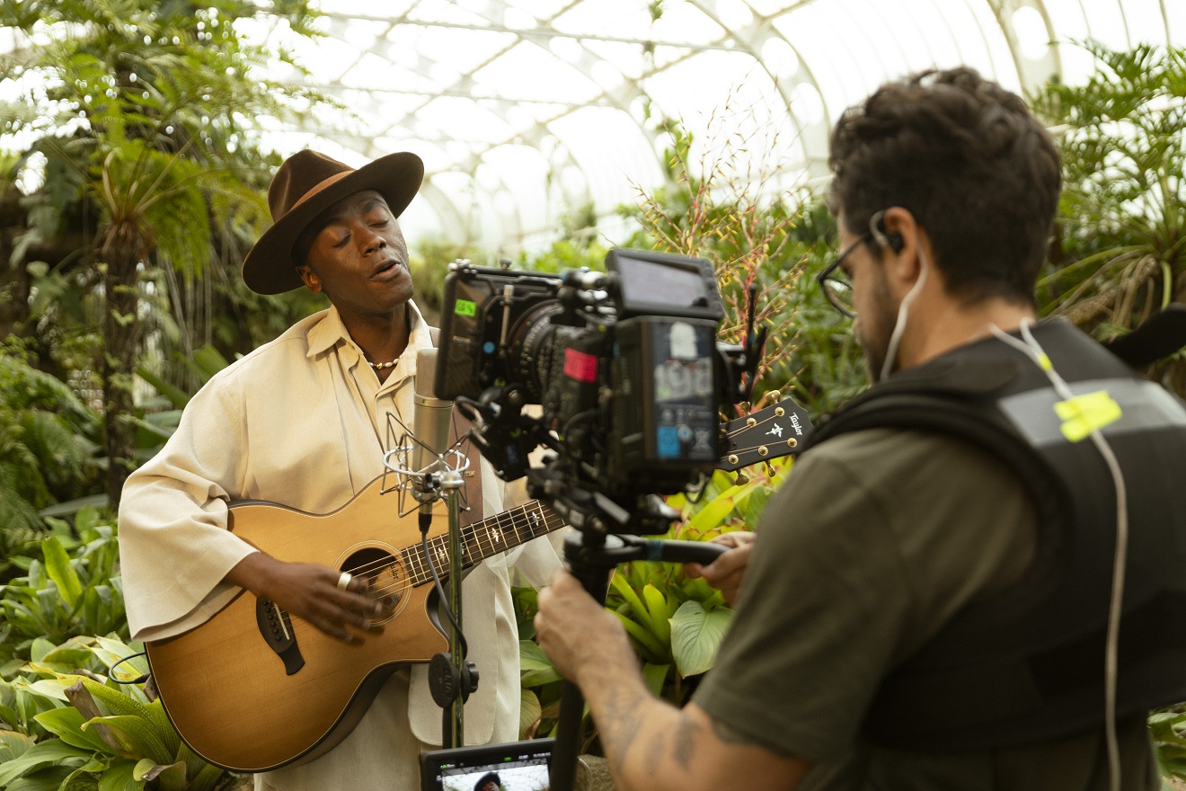 One Take Show, Jota.Pe, foto por Pamela Anastácio