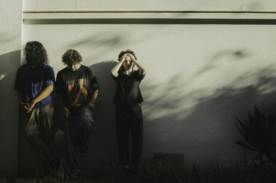 QEVA apresenta seu novo disco