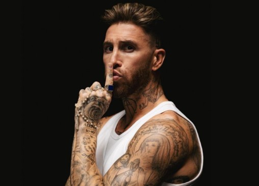 Sergio Ramos no videoclipe de “CIBELES”