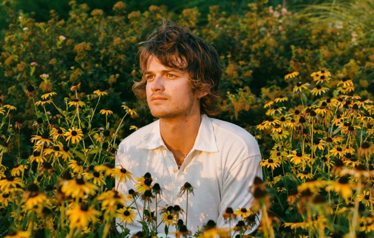 Djo surpreende fãs com novo disco e aponta que obra fecha "um capítulo" de sua vida Djo surpreende fãs com novo disco e aponta que obra fecha "um capítulo" de sua vida