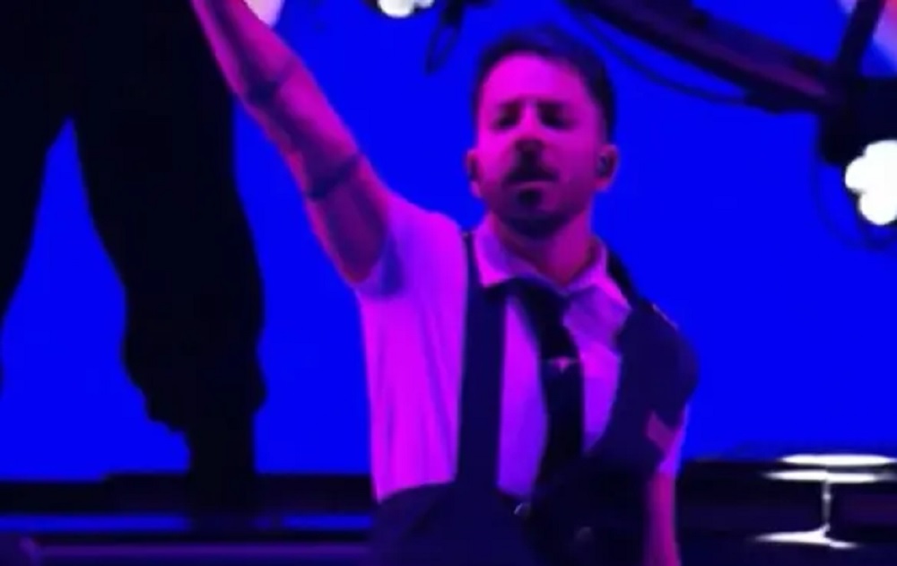 Júnior Lima se posiciona contra anistia no The Town e é criticado pela direita