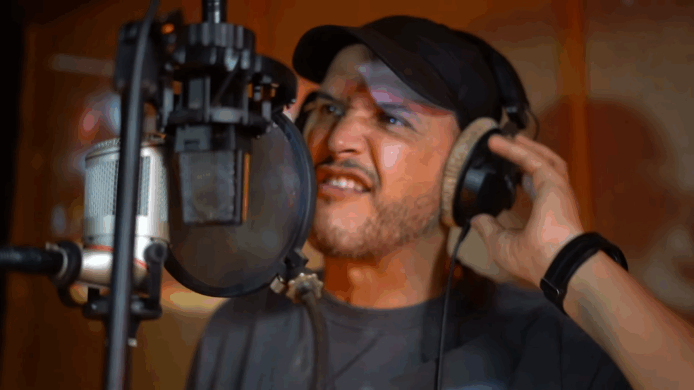 Banda faz versão árabe para hit do Metallica