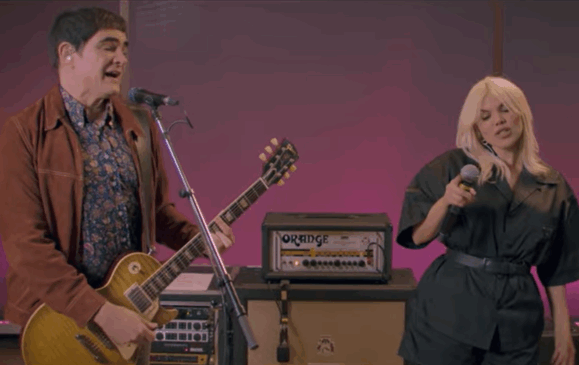 Samuel Rosa lança faixa ao vivo com Duda Beat