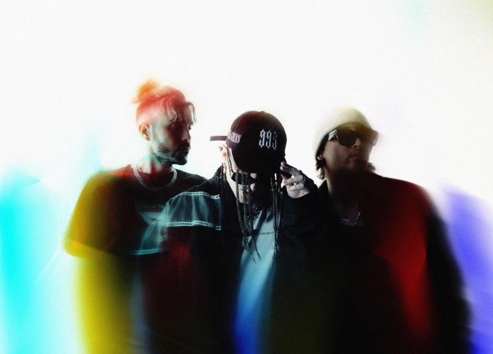 Chase Atlantic, em registro por Jordan Kelsey Knight