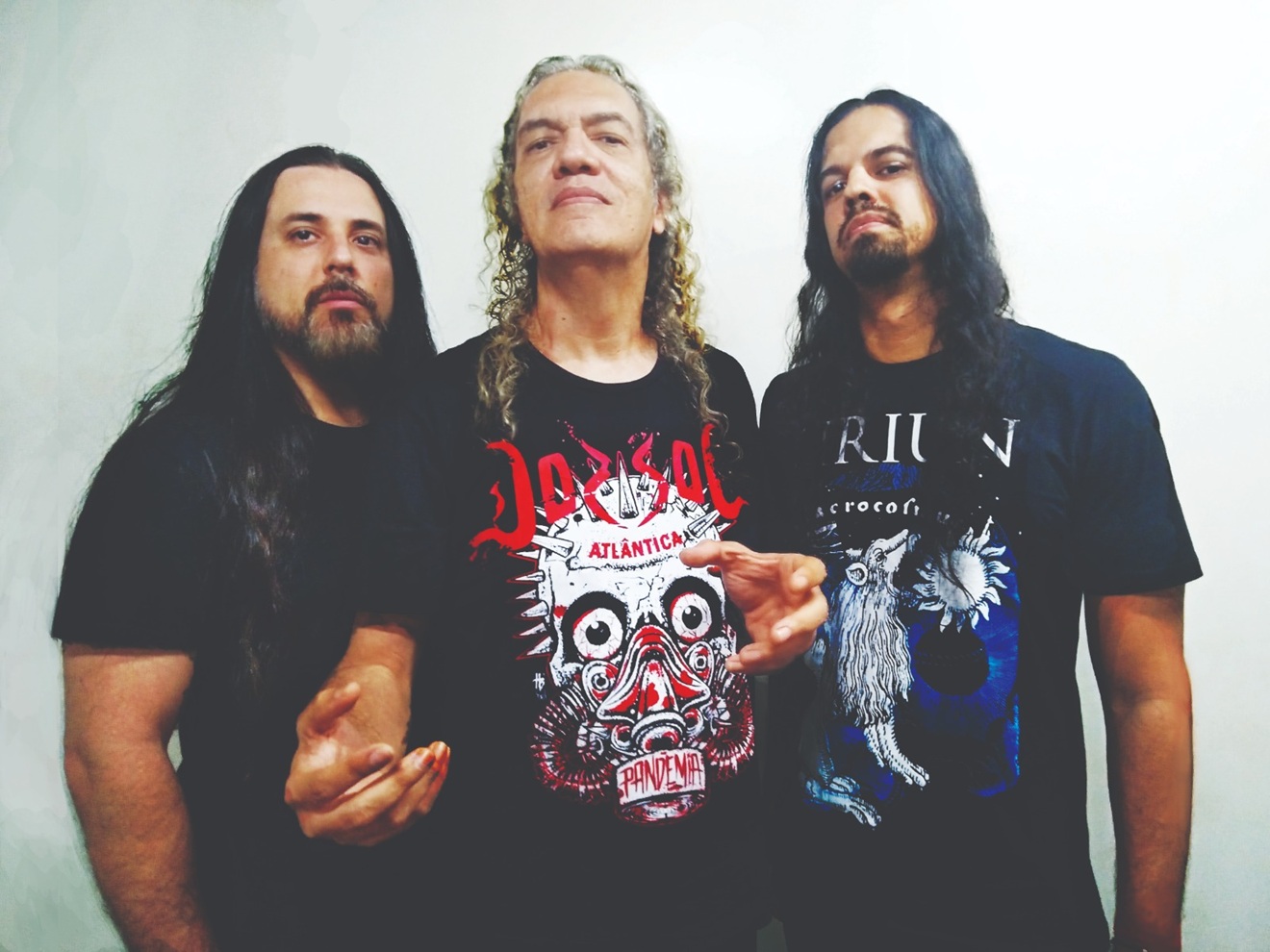 Dorsal Atlântica lança campanha para gravar novo disco