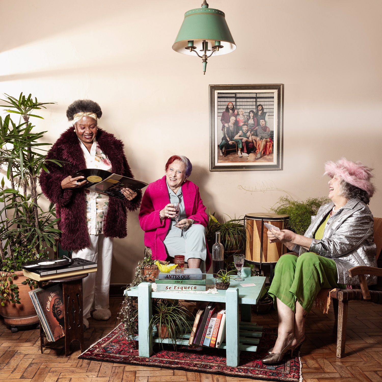 Abacaxepa enaltece a potência do trabalho coletivo em seu novo disco