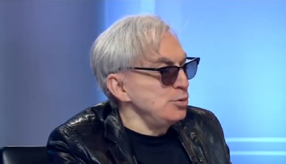 Ícone do Blondie, Chris Stein revela inspiração em Slipknot, Napalm Death e Sabrina Carpenter
