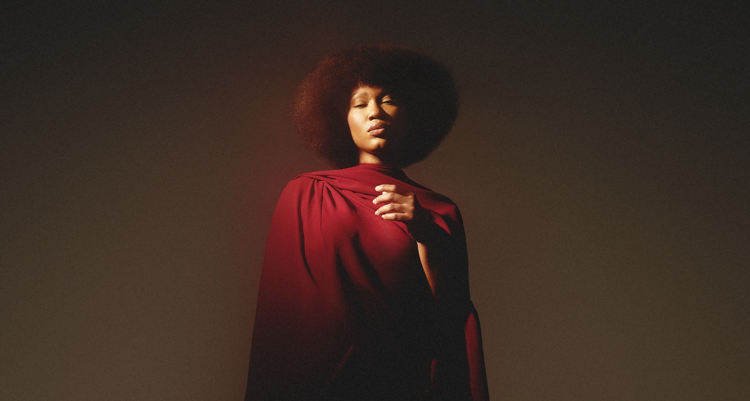 Luedji Luna reflete sobre sua maturidade no palco antes de apresentar nova turnê em Salvador