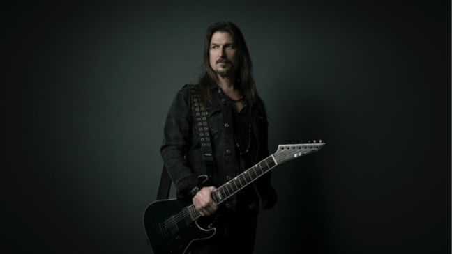 Rafael Bittencourt se prepara para desbravar universo infantil